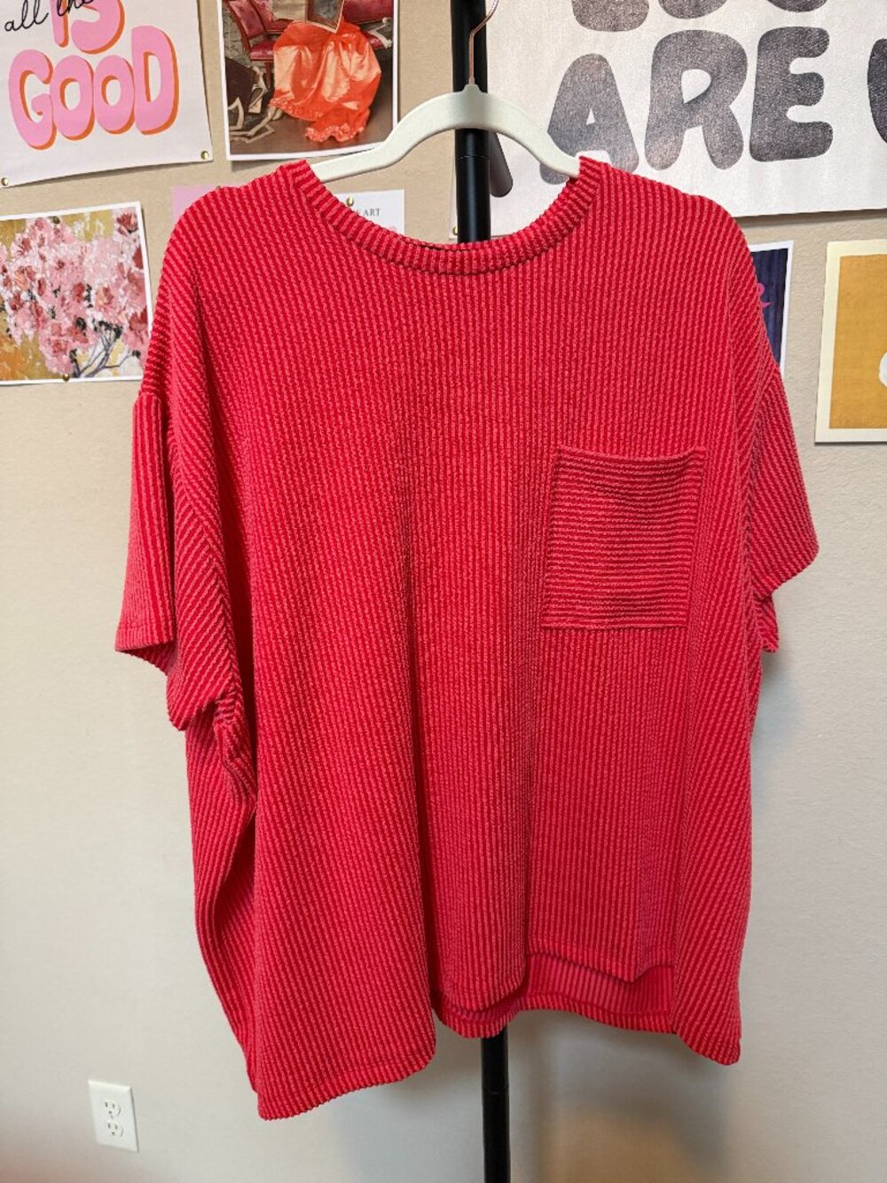 NWOT Zenana Raised Rib Short Sleeve Front Pocket Top Coral Ruby Red 2X/3X